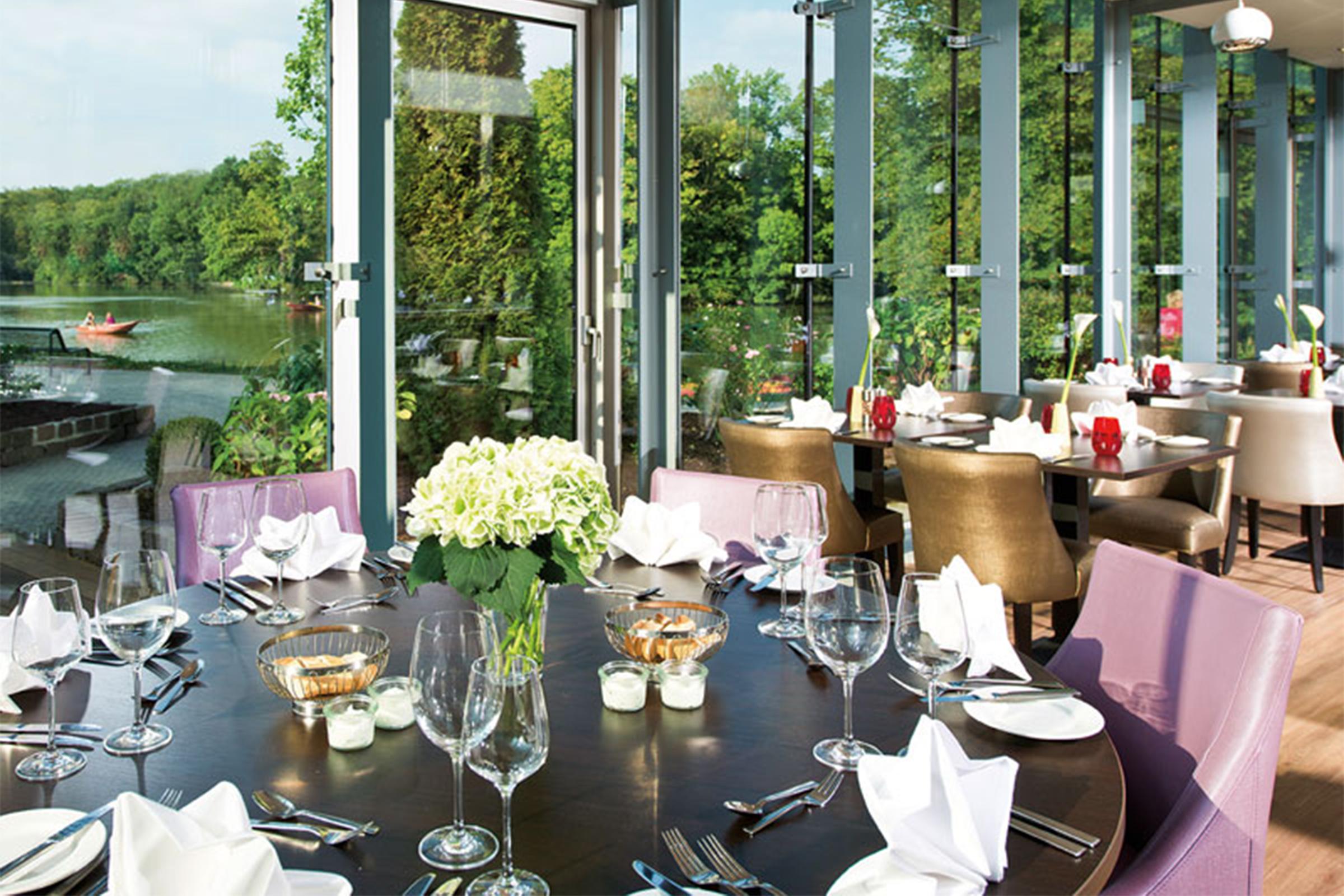 Leonardo Royal Hotel Koeln - Am Stadtwald Εξωτερικό φωτογραφία