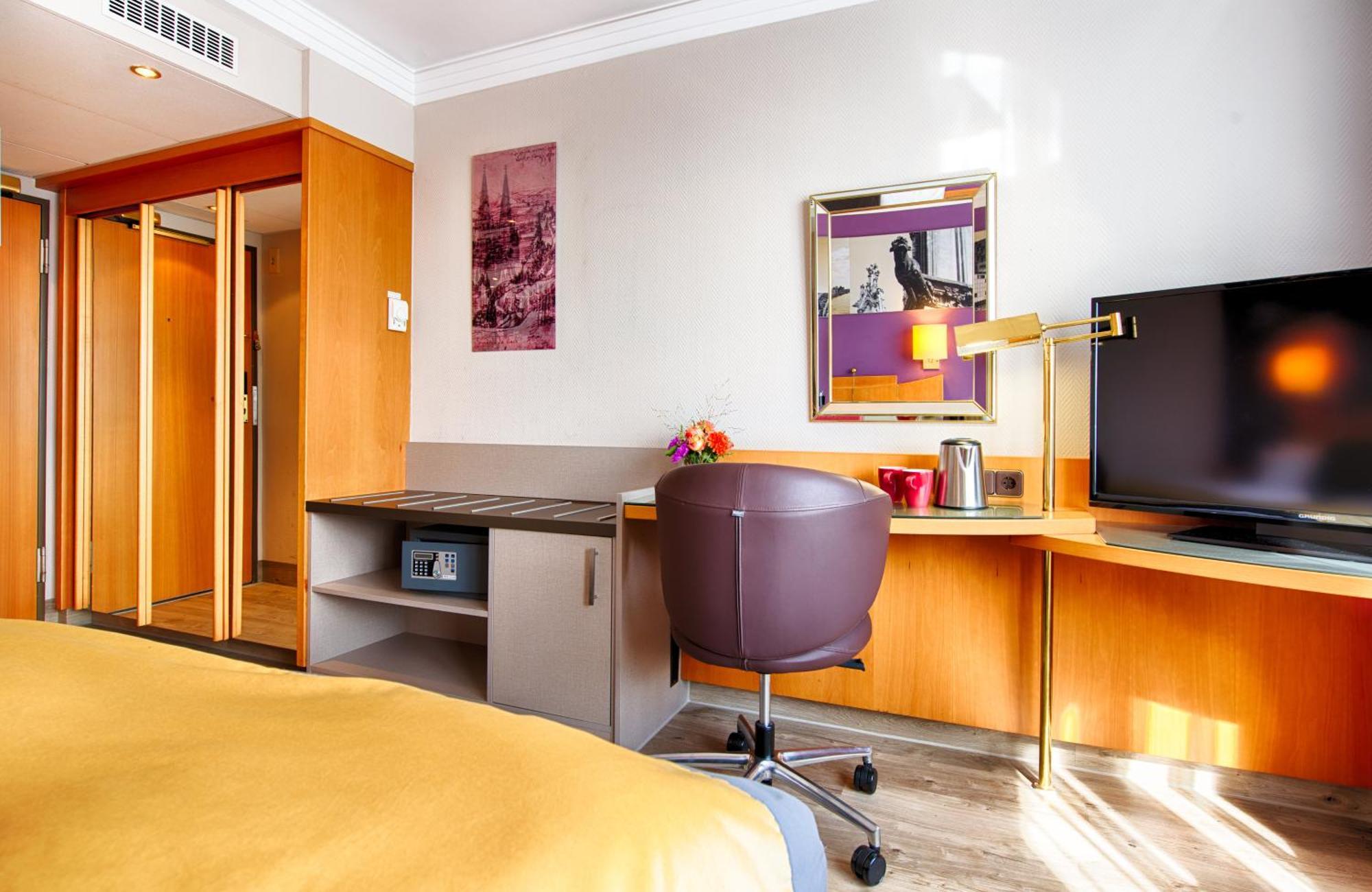 Leonardo Royal Hotel Koeln - Am Stadtwald Εξωτερικό φωτογραφία